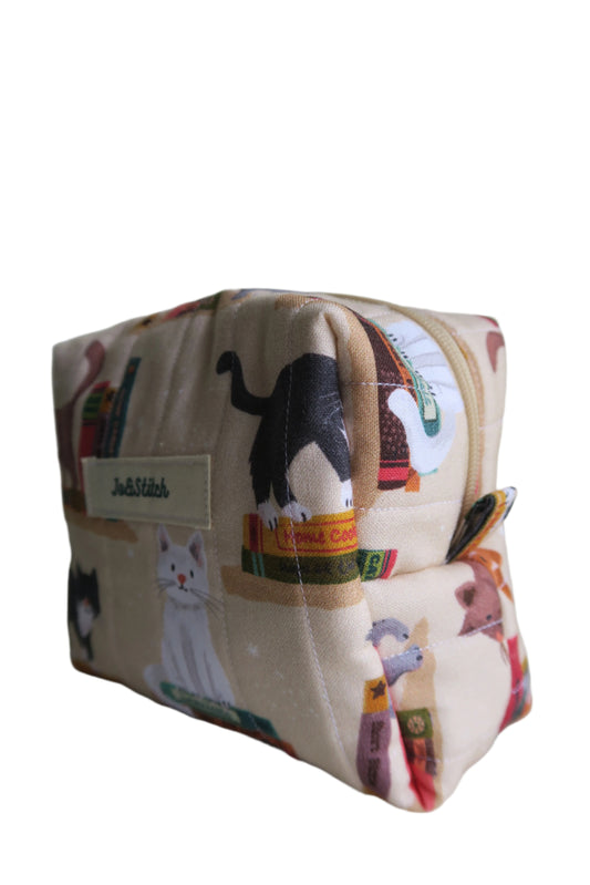 Mini Box Buddy - Cats at the Library