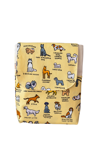 Lyn Booksleeve 2.0 - Woofipedia