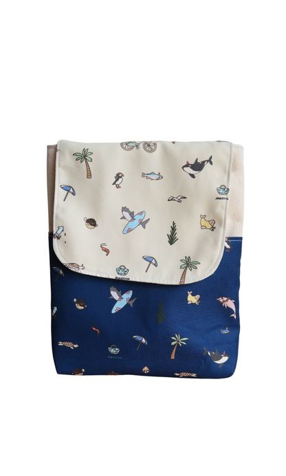 Lyn Booksleeve 2.0 - Ocean Weaves