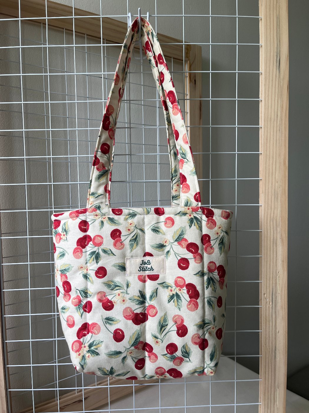 Mini Cloud Tote - Cherry Bliss