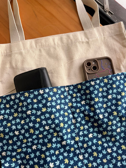 [SOWERS PROJECT] Canvas Tote Bag - Blue Maple Flowers