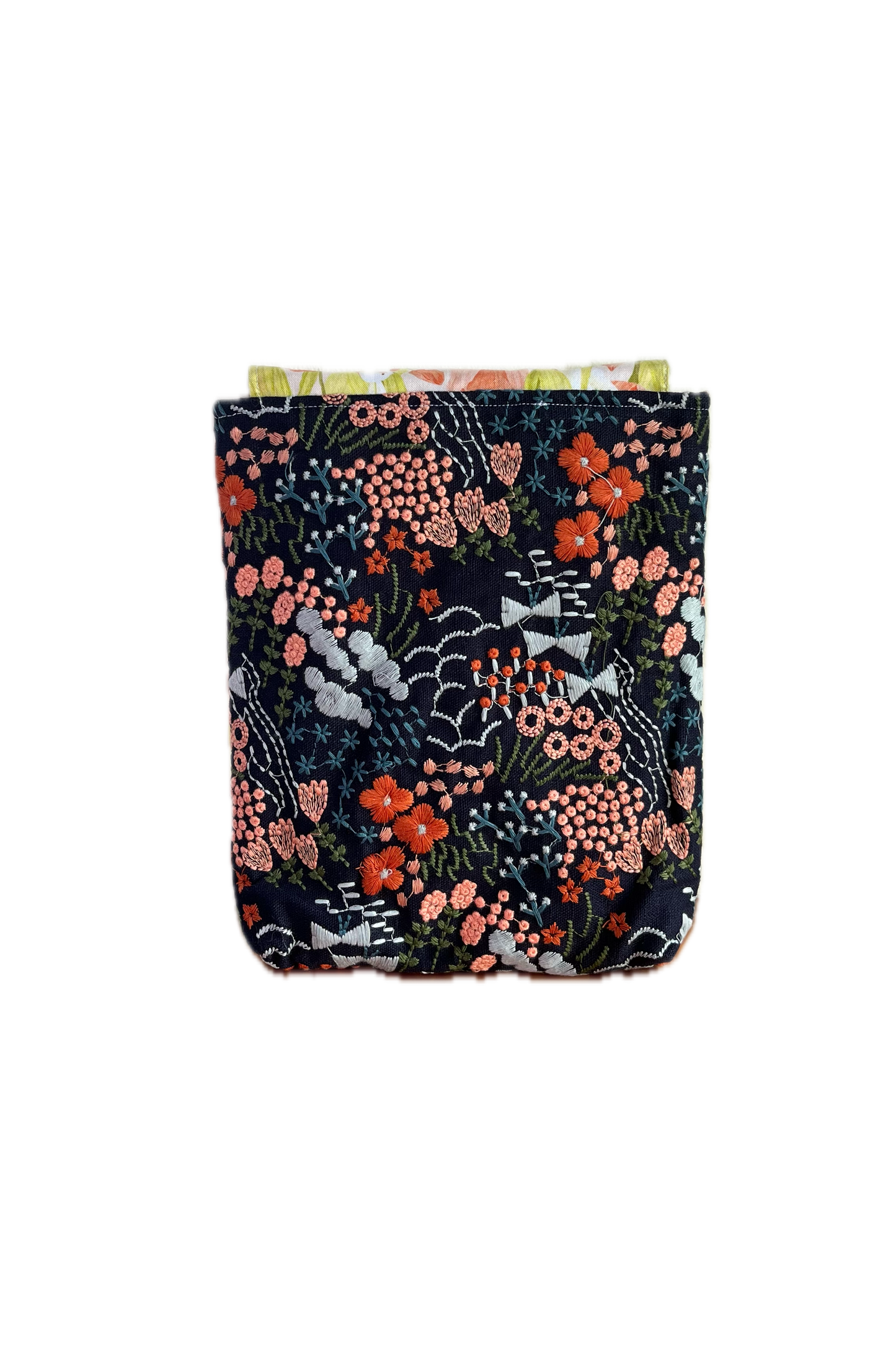 Lyn Booksleeve 2.0 - Bunnies in Tulip Field