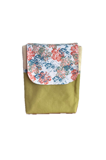 Lyn Booksleeve 2.0 - Pretty Blooms