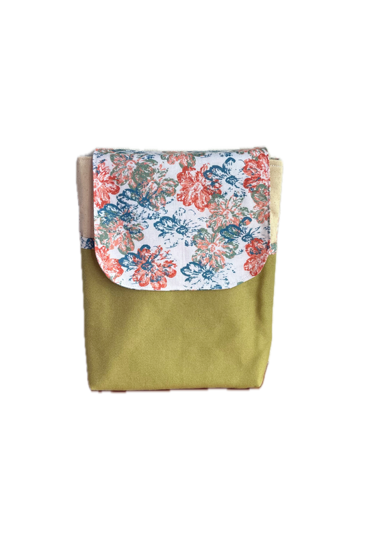 Lyn Booksleeve 2.0 - Pretty Blooms