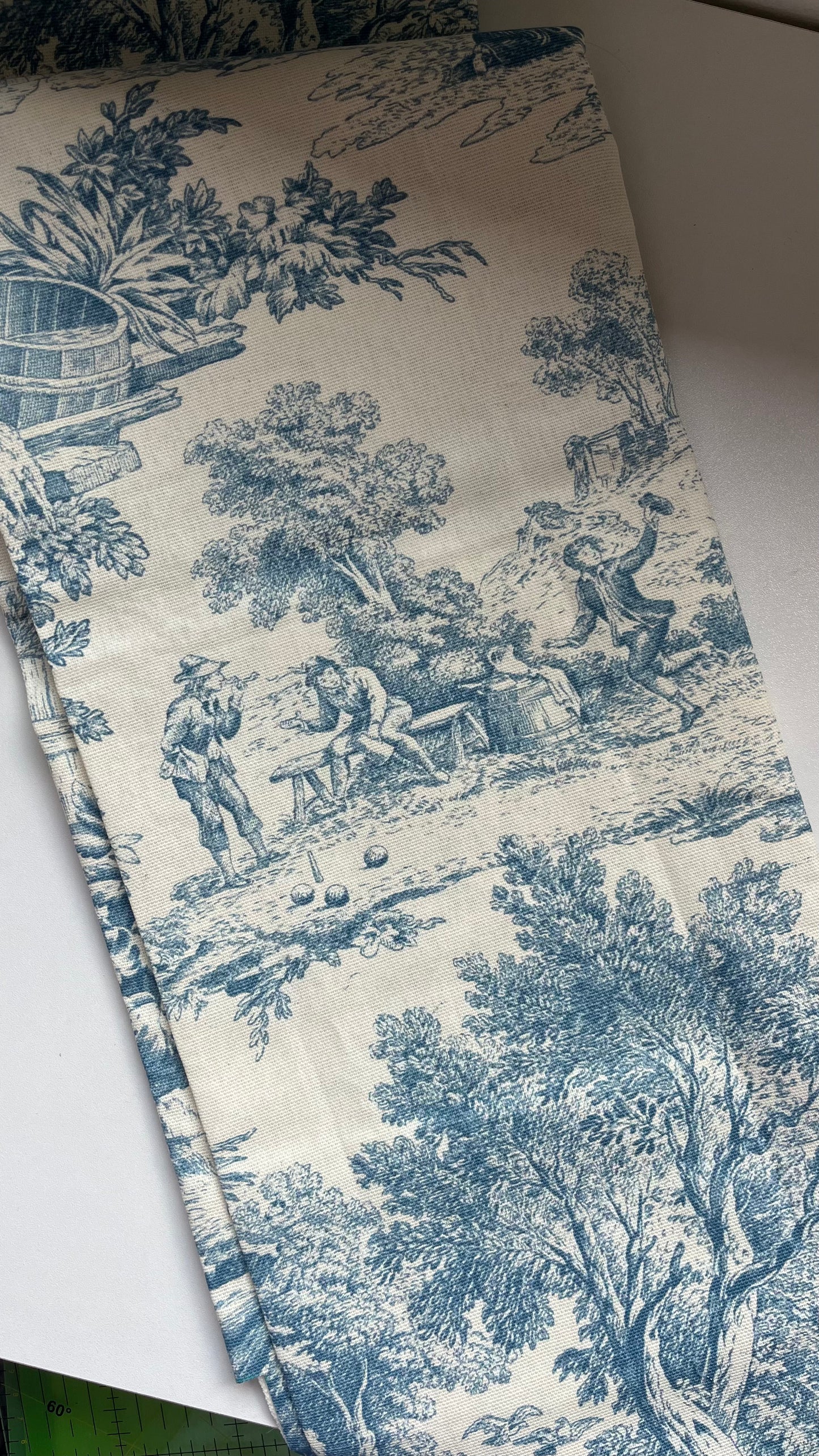 [FABRIC] Day at an Italian Cottage